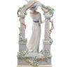 Фарфоровая статуэтка Леди у Арки Pavone CMS-20/23. Фотография с обратной стороны. 