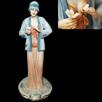 Статуэтка Девушка в голубой чалме  La Medea