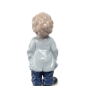 Статуэтка Мальчик в строгом костюмчике Pavone 103678, оборотная сторона