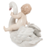 Статуэтка Мальчик на Лебеди Pavone 103680, оборотная сторона