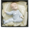 Фигурка фарфоровая Мальчик в пижаме Pavone 105152, упаковочный вид